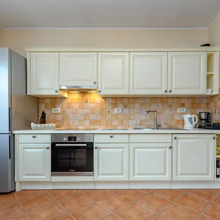 House Zoe Holiday home